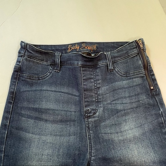 stretchy blue jeans - Picture 6 of 6